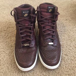 WMN DUNK SKY HI CITY FW GS